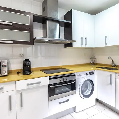 Luminoso, Ascensor, Tranquilo, Centro De Apartment