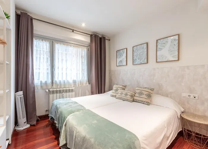 Luminoso, Ascensor, Tranquilo, Centro De بلباو